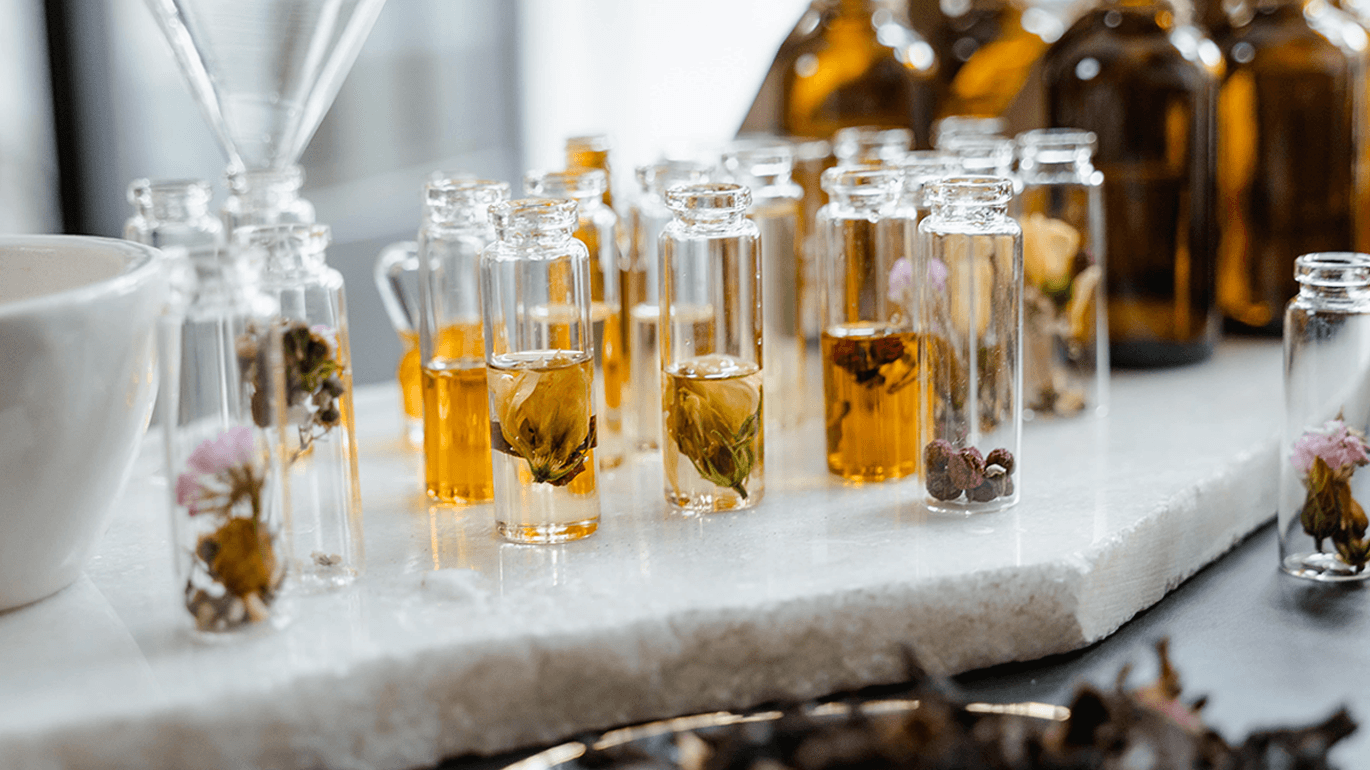 כל מה שרציתם לדעת על ריכוזי בושם - Molecule-Perfume